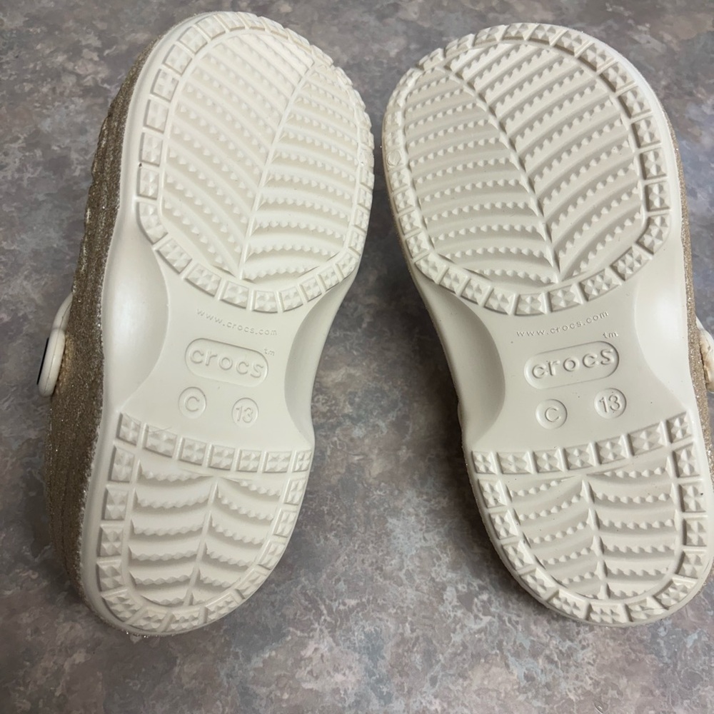 Kids Glitter Lined Crocs - Gold - Picture 2 of 2